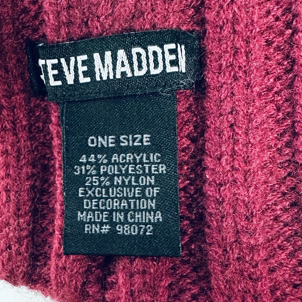 Steve Madden Rib Knit Tori Beanie Flower Detail Cuff Brand New!